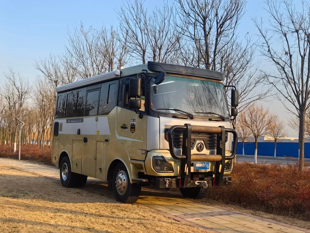 东风挑战者越野房车