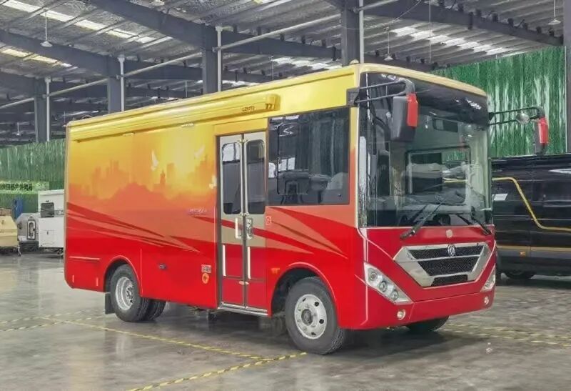 东风巴士小A级房车