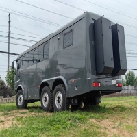 东风六驱霸王龙房车